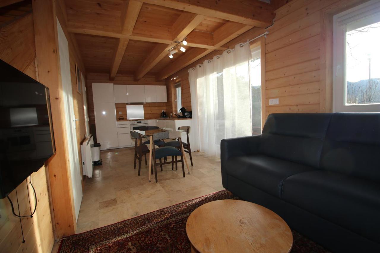 Les Epiceas Apartment Chorges Exterior photo